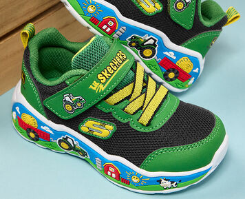 POSTAVY A TEMATICK&Yacute;